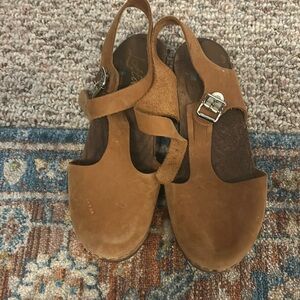 Lotta’s stockholm wooden clogs!